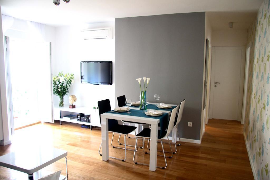 Apartment Akvarel Spalato Esterno foto